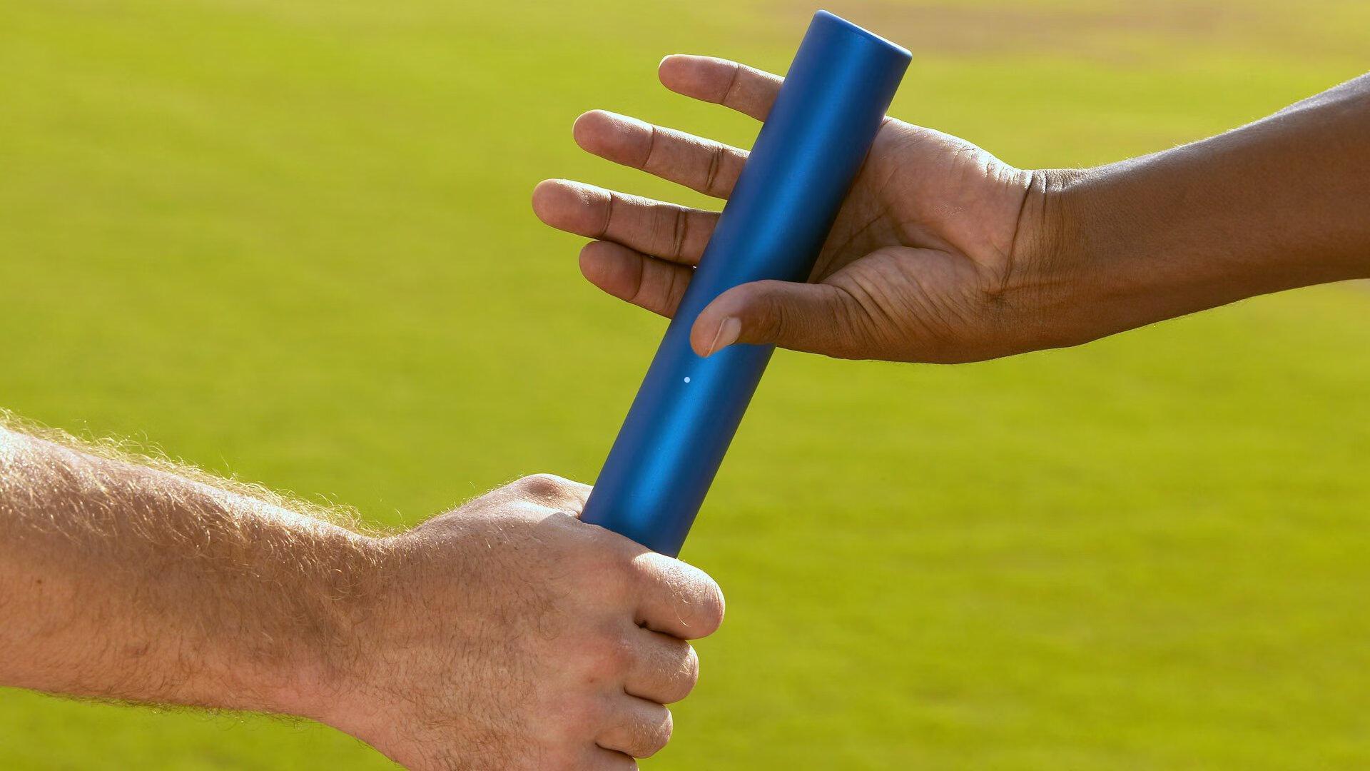 巴黎FC主帅德比前坦诚差距,与巴黎圣日耳曼的竞争尚未真正形成